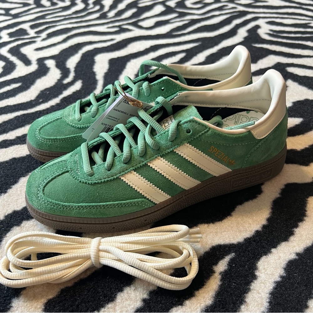 NWT Adidas Handball Spezial Shoes Preloved Green Cream White Men 5.5/Women 6.5 - Picture 9 of 15